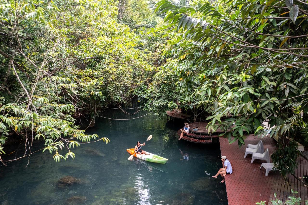 Blu Monkey Pooltara Krabi Hotel & Villas Pet Friendly Екстериор снимка