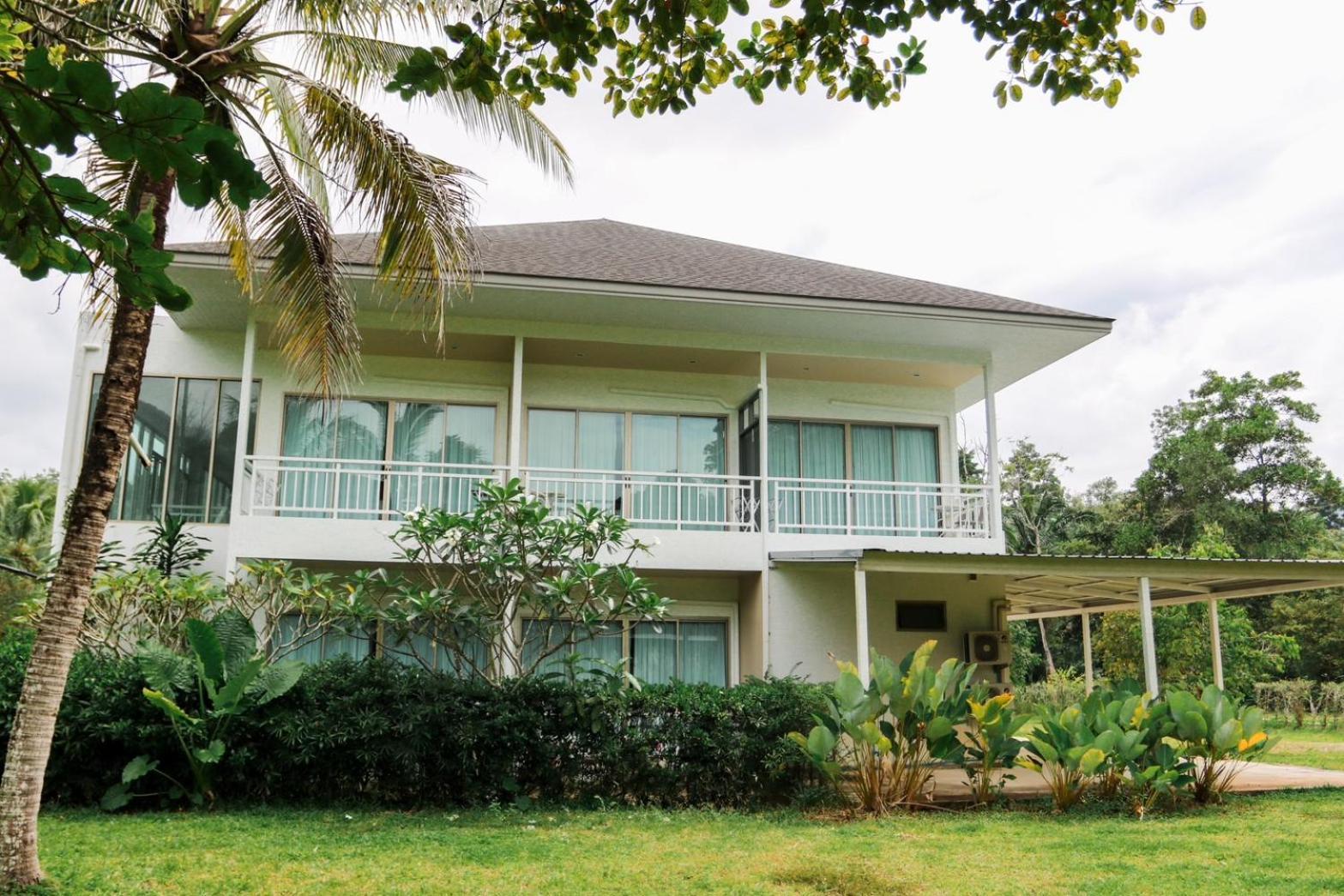 Blu Monkey Pooltara Krabi Hotel & Villas Pet Friendly Екстериор снимка